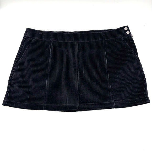 NEW Y2K Style dELiA*s Black Corduroy Slash Pocket Mini Skirt Jr XXL 36x13.5" - Picture 1 of 12